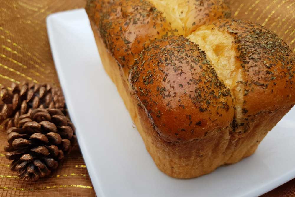 6 pzas pan a las finas hierbas